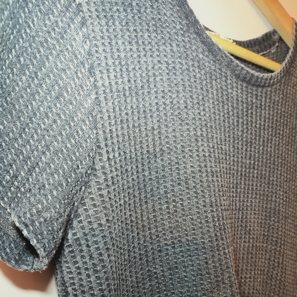 Vanilla Star Waffle Knit Tie Knot Front Top Medium - Picture 5 of 11